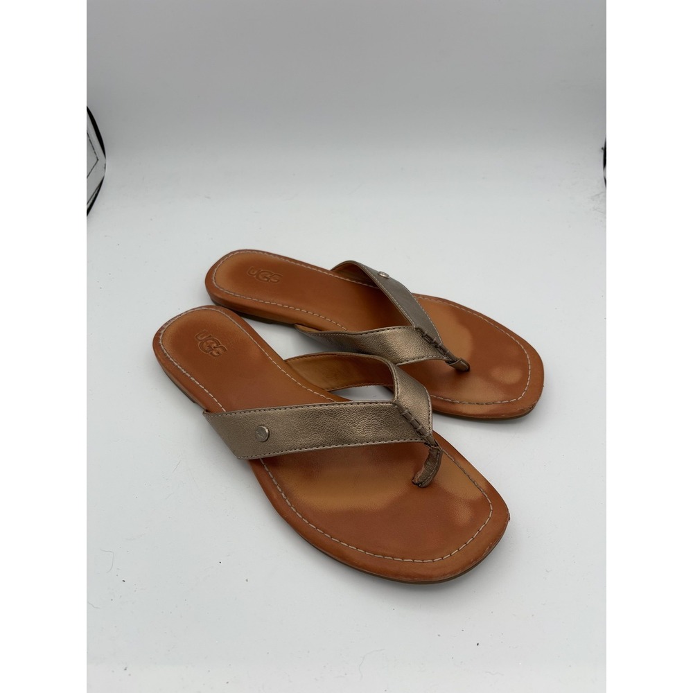 UGG Shoes Womens Size 8 Gold Leather Thong Sandals Flat Comfort 1109656